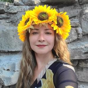 Meet your Posher, Lorinda